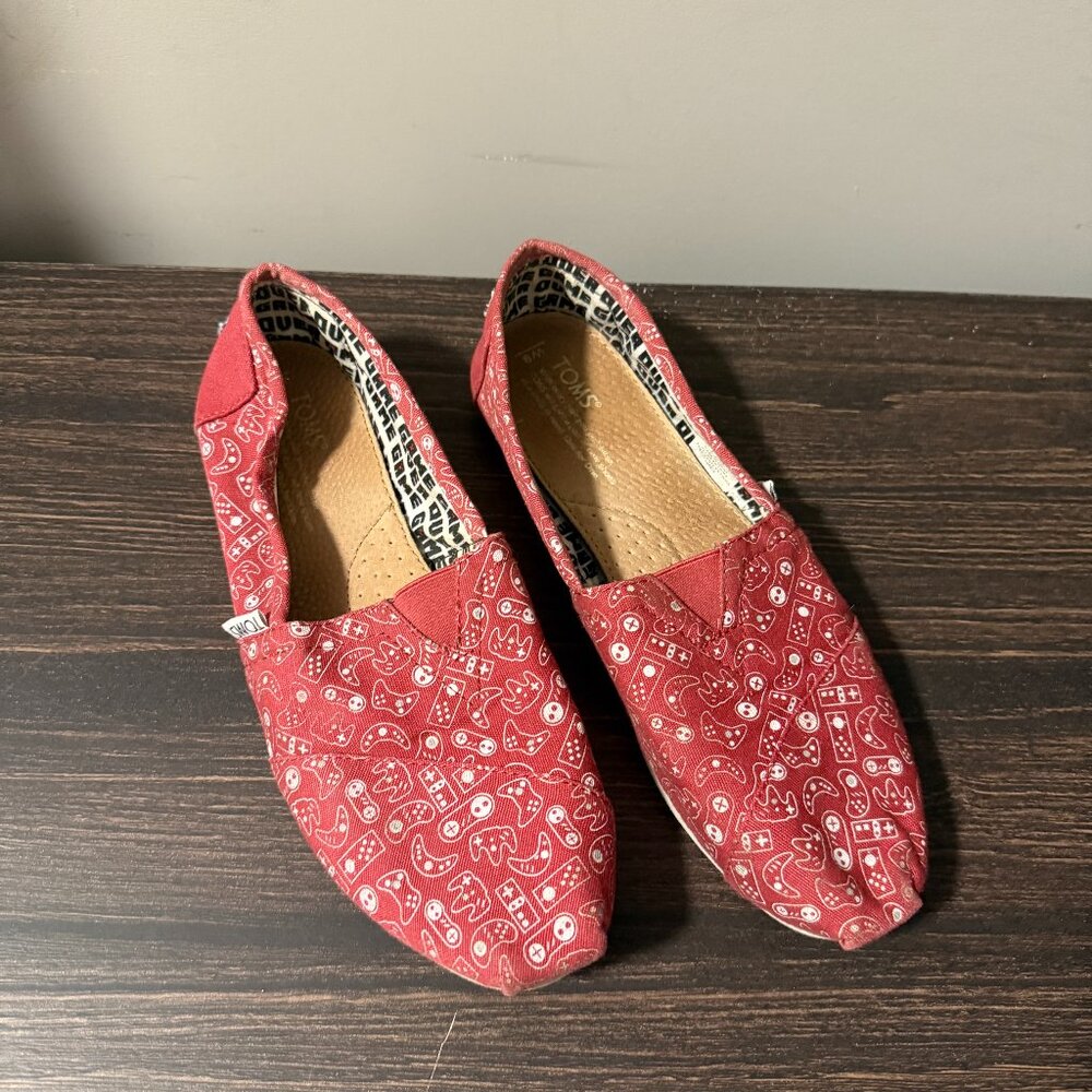 Women's Toms Game Over Red Slip On's Size 9